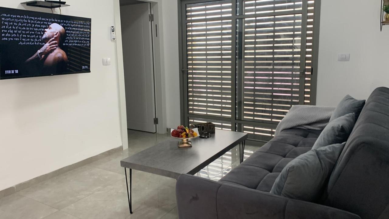 פסגת יובלים Apartment Qiryat Shemona Ngoại thất bức ảnh